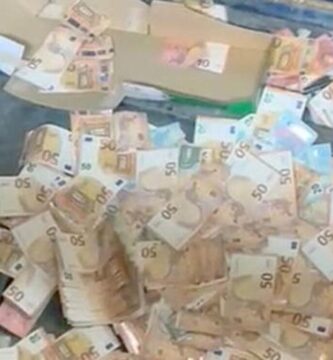 Un hombre tira 46.645 euros a un contenedor en Valladolid